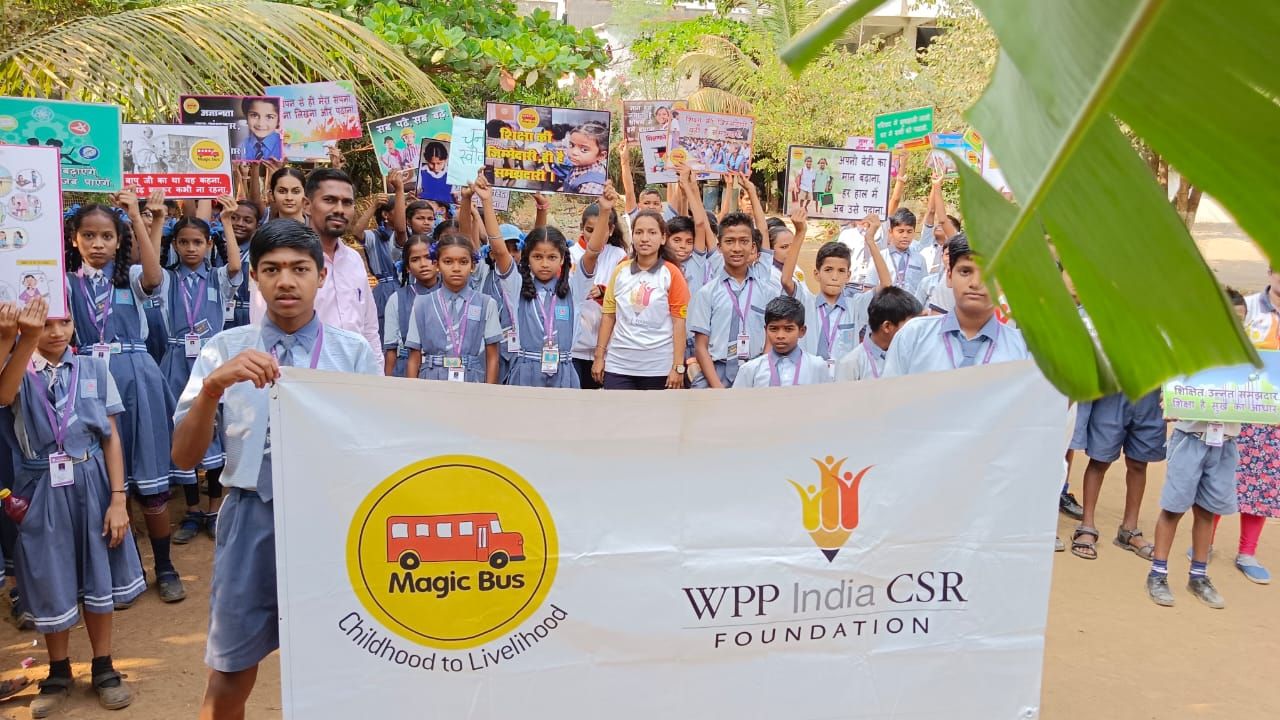 The Reading Rainbow Initiative (Magic Bus)